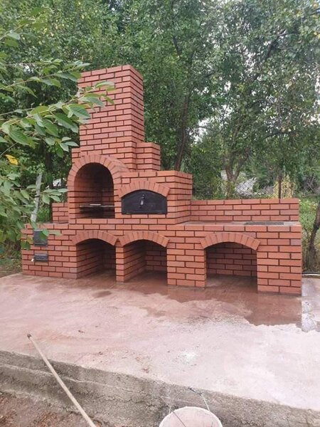 Executam gratare din caramida